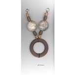 Necklace w/l.white,l.brn beads/wood circle 5 1/2"B